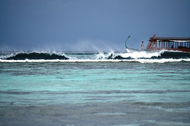 马尔代夫的波图片下载