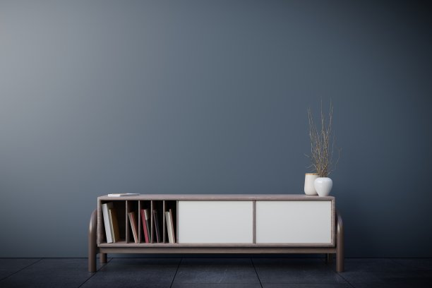 电视柜在现代的空房间，黑暗的墙壁。图片下载