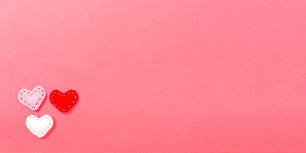 心垫情人节主题图片下载