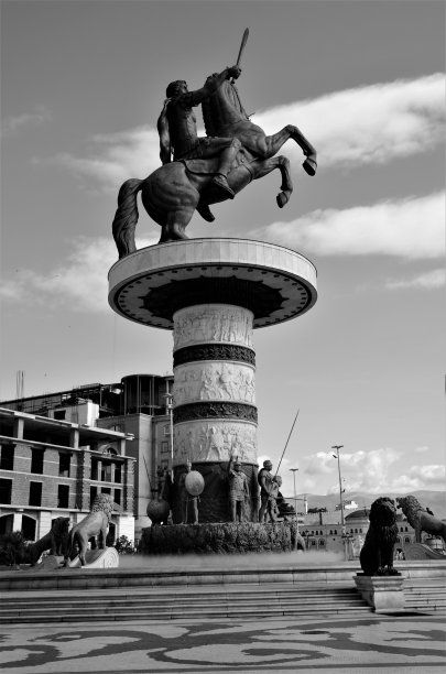 北马其顿的地标——斯科普里建筑图片下载