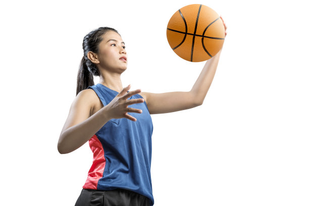 持球的亚洲女子篮球运动员图片下载