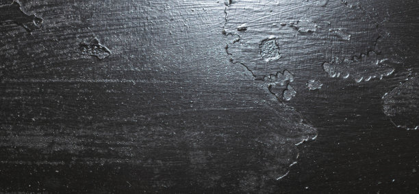 黑色油漆涂刷的老式金属板图片下载