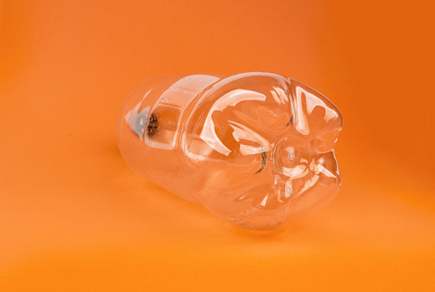 两升瓶的可口可乐库存照片图片下载