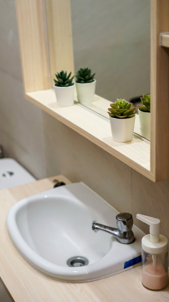 浴室与沉图片下载