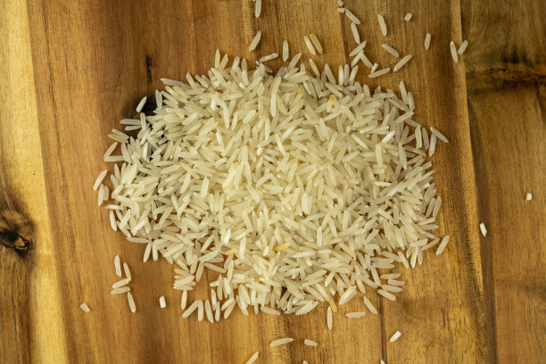 大米在木图片下载