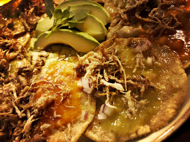 查卢帕斯图片下载