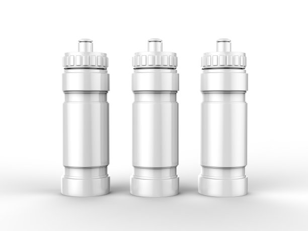 白色空白塑料运动饮料瓶模型的健身在孤立的白色背景，3d插图图片下载