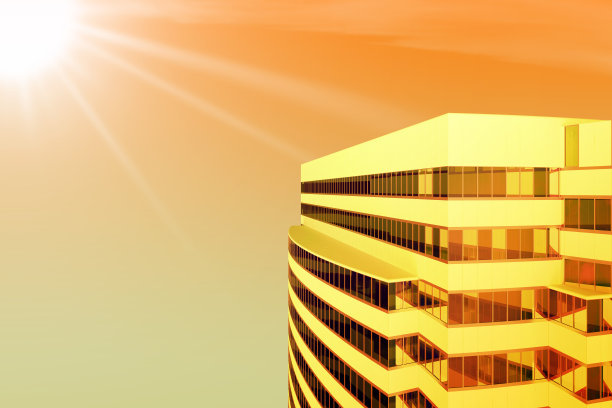 摩天大楼顶部呈黄色图片下载