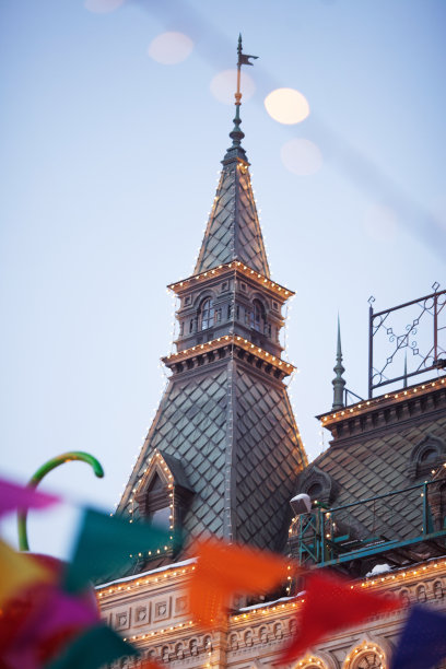 莫斯科红场上的圣诞装饰。圣诞庆祝和仙女。新年。装饰城。图片下载