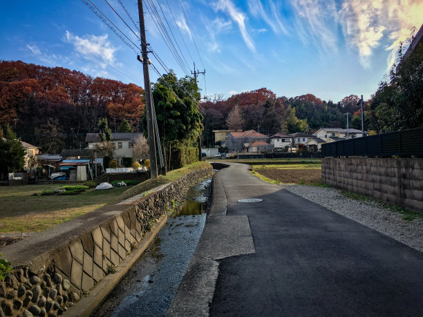 日本八王子市的人行道图片下载