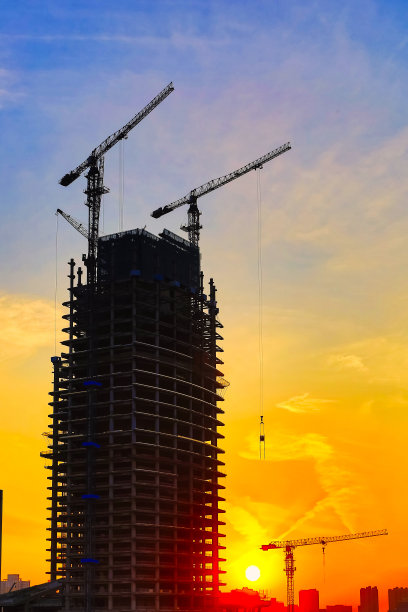 建筑起重机夜景图片下载