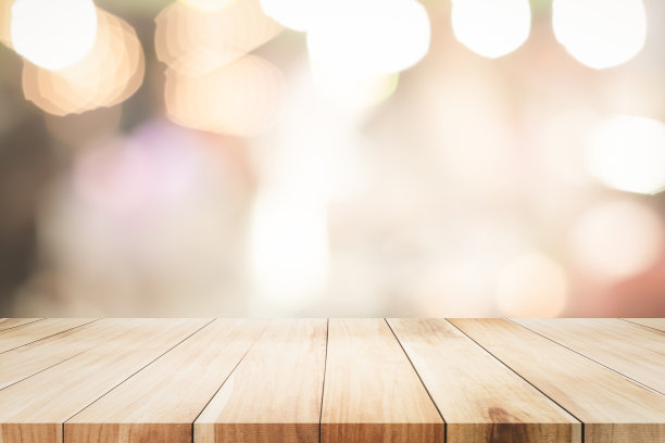 空木桌平台和夜景图片下载