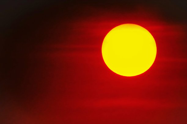 大日落天空橙色天空红色的云户外夏天的自然背景图片下载