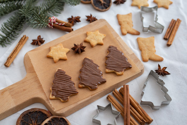姜饼和巧克力饼干图片下载