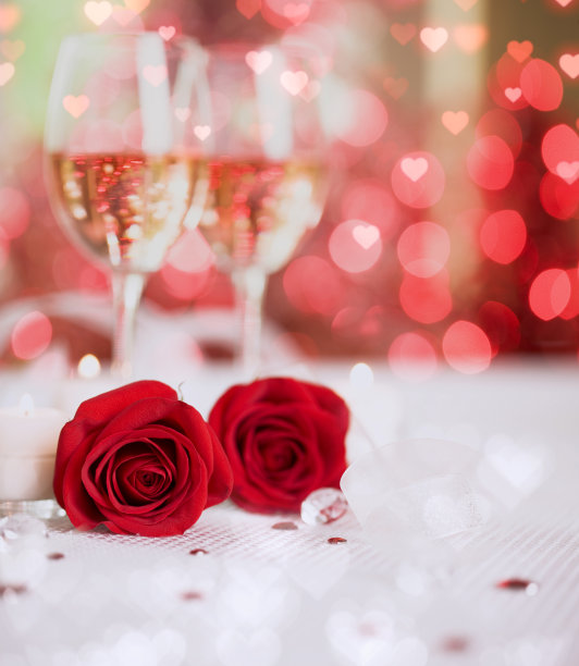 情人节玫瑰配白葡萄酒图片下载