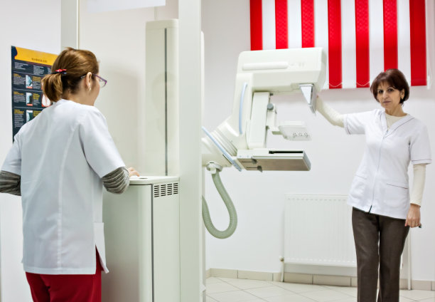 医疗设施乳房x光扫描图片下载