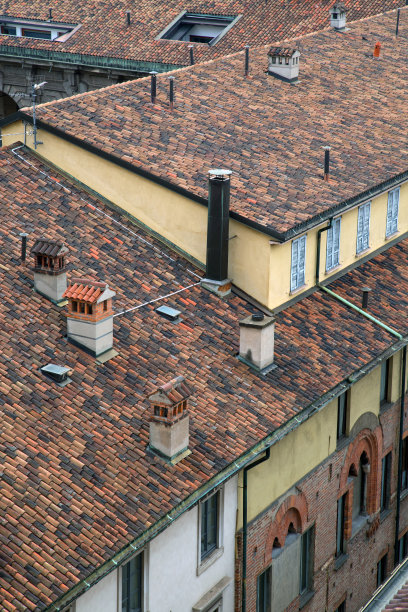 米兰的瓦片屋顶图片下载