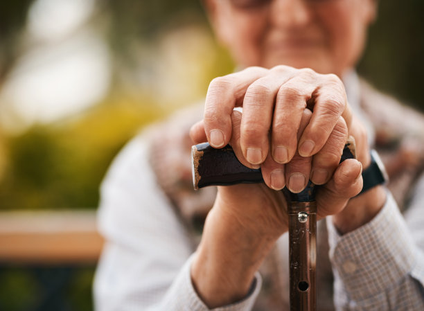 你觉得自己有多老，你就有多老图片下载