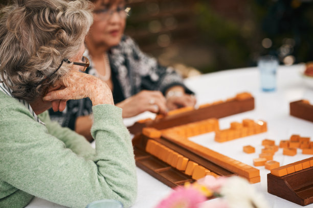 下一个是谁?图片下载
