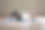 一个美丽苗条的年轻女孩的欧洲外观演示练习与体操滚轮瑜伽和放松她的背部。图片下载