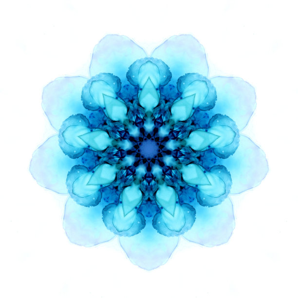 精致的水彩雪花图案孤立在白色的背景。万花筒效果。图片下载