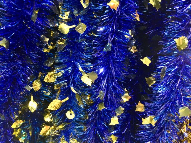 蓝色闪亮的金属丝花环背景图片下载