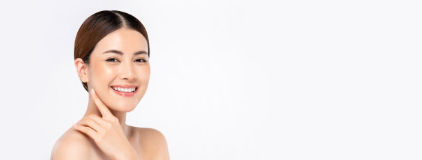 美丽的照片美丽的皮肤明亮的亚洲女人在白色的旗帜背景图片下载