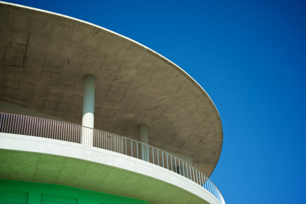 现代混凝土建筑图片下载