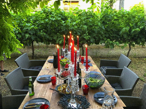 平安夜晚宴派对装饰餐桌图片下载