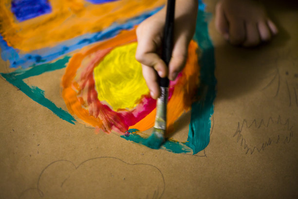 牛皮纸水粉画图片下载