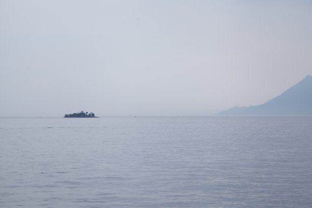 一个小岛图片下载