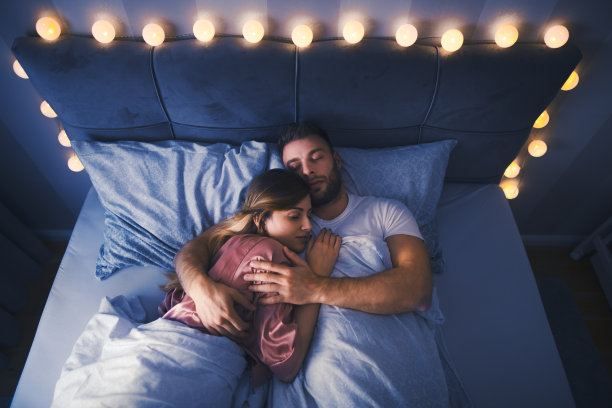 睡觉 晚上照片素材ID：348688896