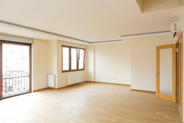 待售的空房子内部。新房，抵押，房地产，房地产投资，房屋所有权的概念。水平的特写镜头。图片下载