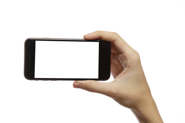 男人手里拿着智能手机图片下载