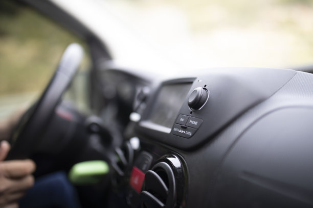 驾驶汽车图片下载