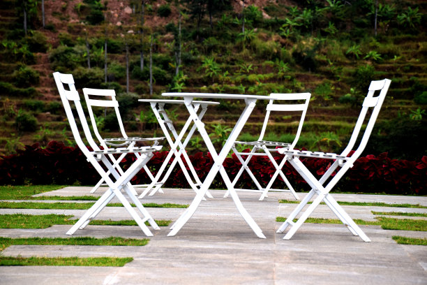 公园里的椅子图片下载