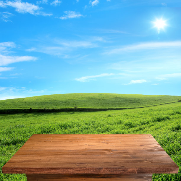 空的桌面复制空间在绿色景观图片下载