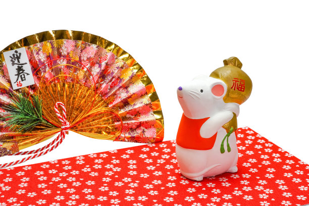 娃娃的老鼠。日本的新年卡片。图片下载