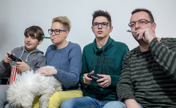 玩游戏图片下载