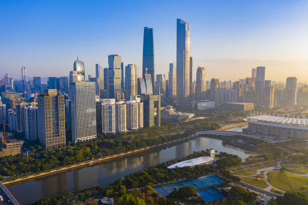 航拍中国广东省广州市珠江新城CBD图片下载