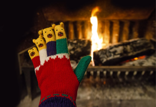 冷天取暖图片下载