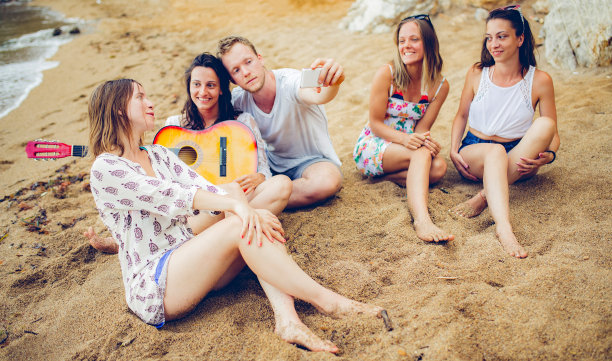 海滩派对有问题图片下载