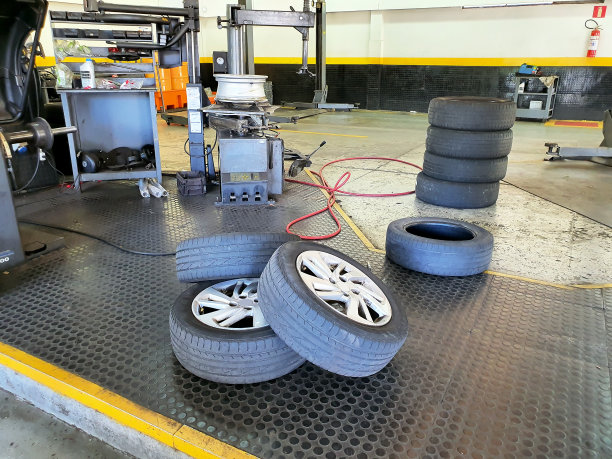 汽车修理车间图片下载