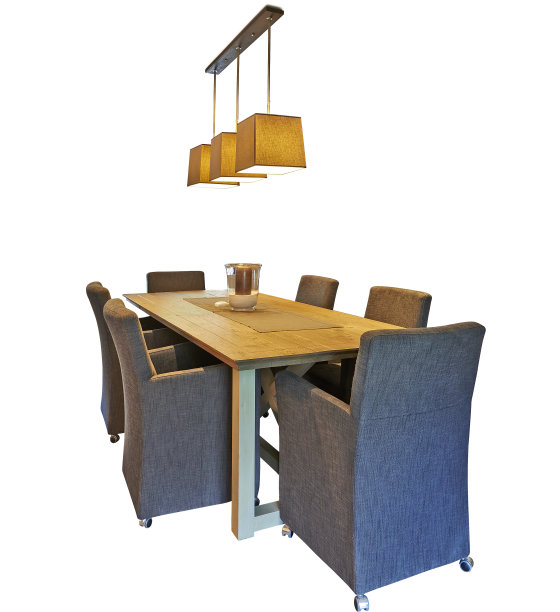 典雅豪华的餐桌图片下载