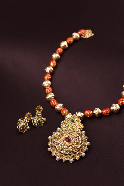 印度传统的珠宝图片下载