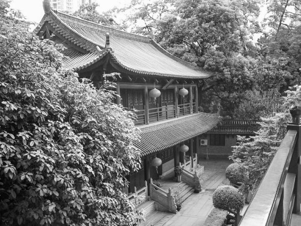 中国南方丝绸工厂的传统建筑。图片下载