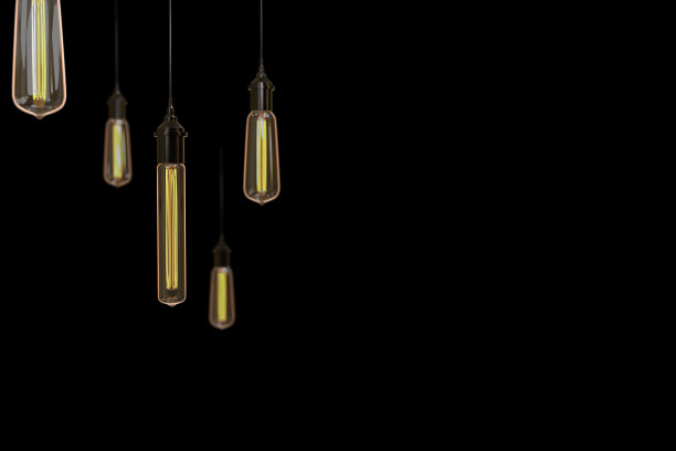 3d渲染插图。一套逼真的爱迪生灯泡。复古电灯发光灯泡孤立在黑色。室内装饰元素和商业创意创意思维概念图片下载