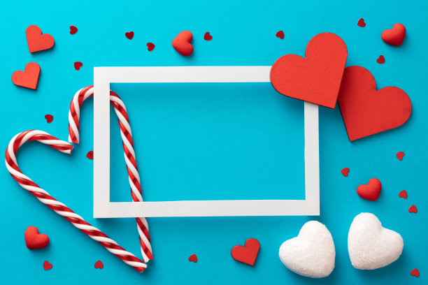 平铺背景，心，糖果图片下载