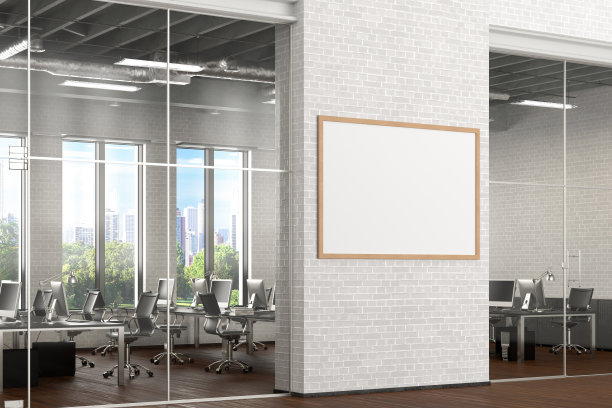 空白海报模拟在墙上的办公室内部图片下载