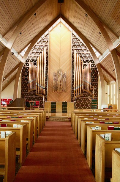 一个大型路德教会的内部图片下载